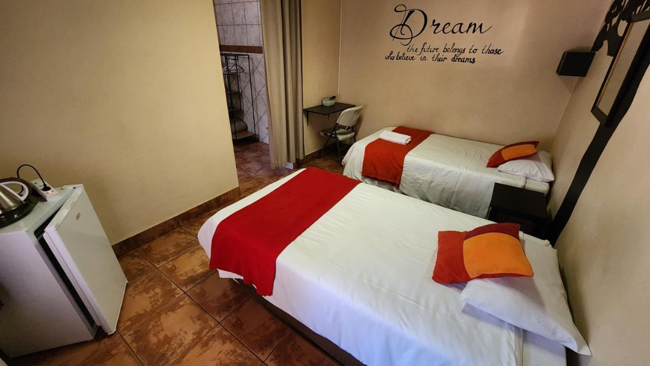 Casa Feliz Hotel โมโคเพน ภายนอก รูปภาพ